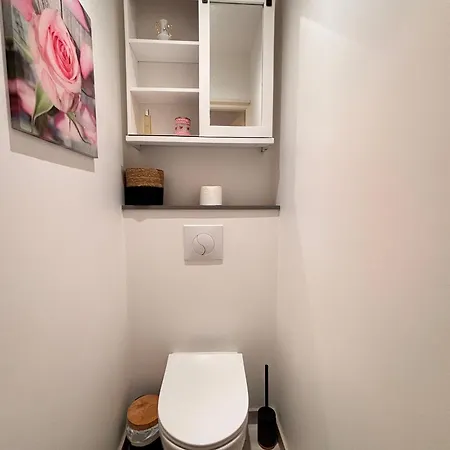 2 Personnes Avec Wi-fi, Résidence Avec Piscine - Fr-1-197-640 * Les Sables-dʼOlonne
