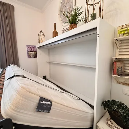 2 Personnes Avec Wi-fi, Résidence Avec Piscine - Fr-1-197-640