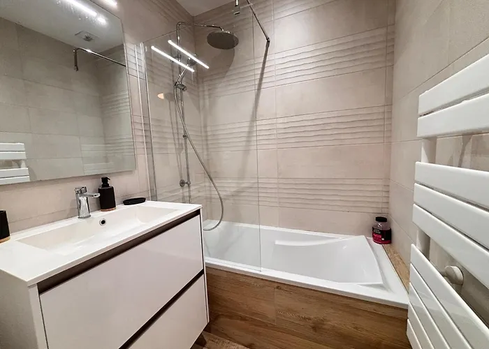 2 Personnes Avec Wi-fi, Avec Piscine - Fr-1-197-640 公寓 *