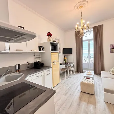 Apartment 2 Personnes Avec Wi-fi, Avec Piscine *