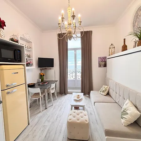 Apartment 2 Personnes Avec Wi-fi, Avec Piscine