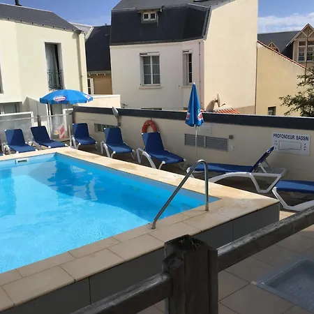 Apartmán 2 Personnes Avec Wi-fi, Avec Piscine - Fr-1-197-640 *