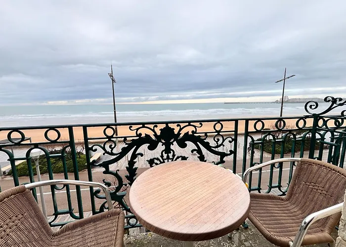 Apartmán 2 Personnes Avec Wi-fi, Avec Piscine - Fr-1-197-640 Les Sables-dʼOlonne